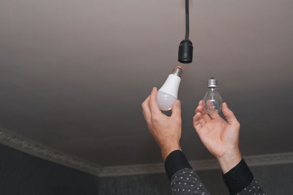 Light Bulbs Replacement in Winter Park