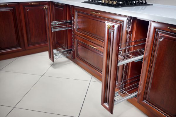 Cabinet Pull Installation in Winter Park