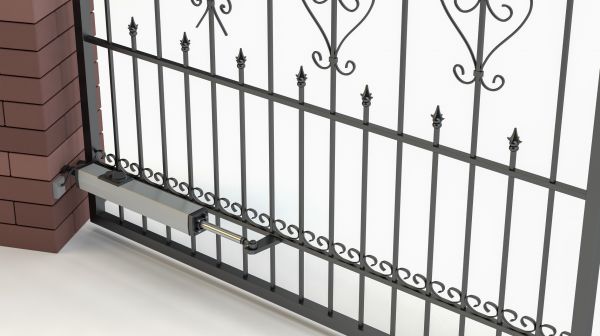 Gate Hinge Installation in Winter Park