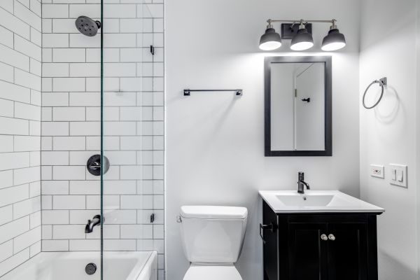 Bathroom Hardware Installation in Winter Park