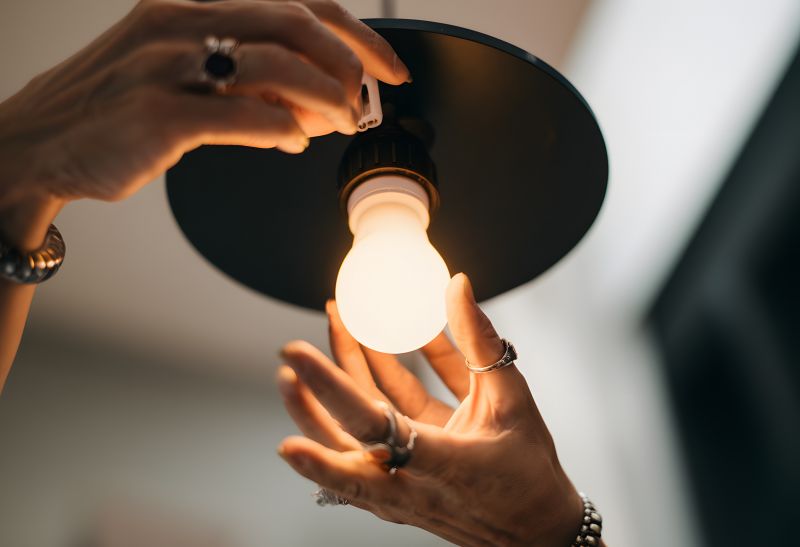 Light Bulb Replacement